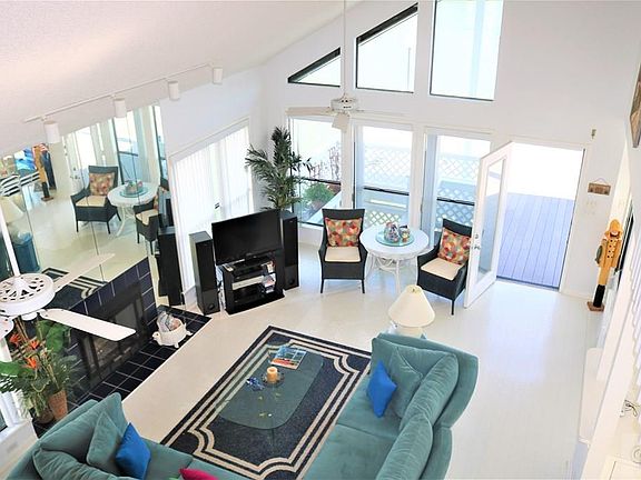 3rd image of 16545 Anchor Way