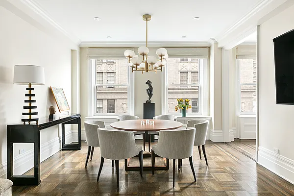 Sold by Compass | media 3