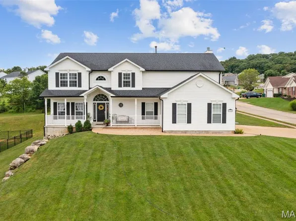 3716 Ashburn Ct, Imperial, MO 63052