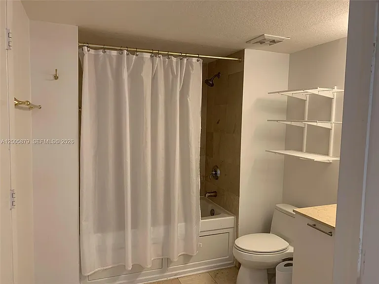 1800 N Bayshore Dr #1506 — Photo 11