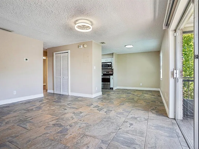 119 Georgetown D Dr #D — Photo 10