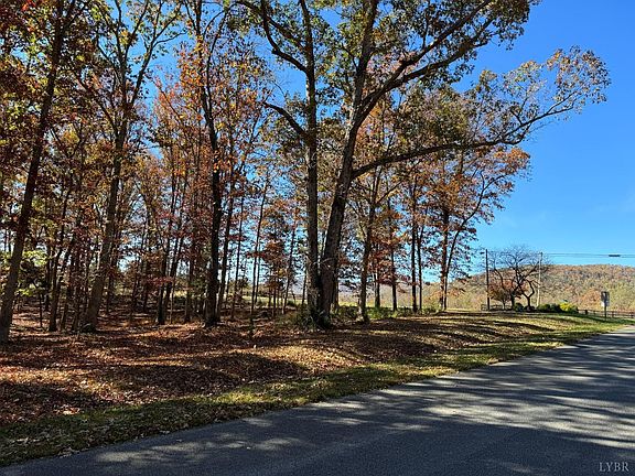 5th image of 21 Eyrie View Dr #21