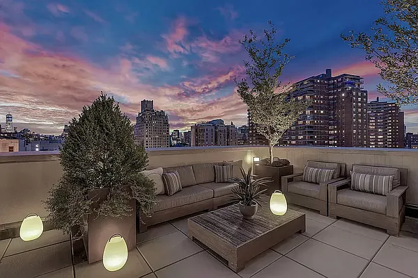 Rented by Corcoran | media 6