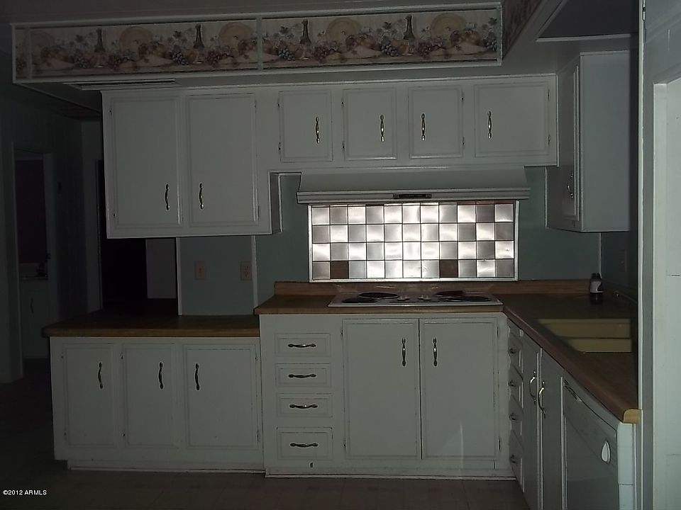 2nd image of 33311 W Alta Vista Rd