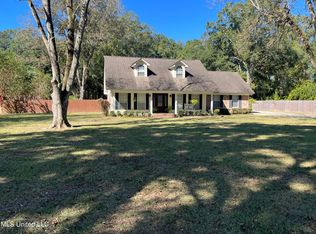 17825 Highway 613, Moss Point, MS 39562