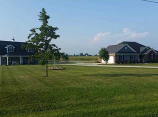 13605 County Road C, Wauseon, OH 43567