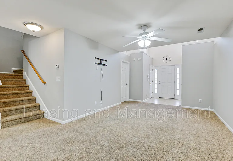 8849 Jenny Lind St — Photo 5