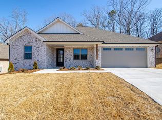 5025 Springwood Cir, Bryant, AR 72022