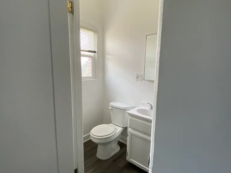 Brevort Hotel -6326 Lexington Ave. — Photo 19