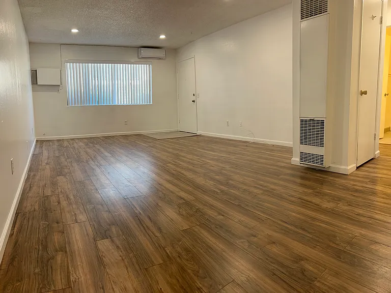 8755 Lomita Dr #B — Photo 3