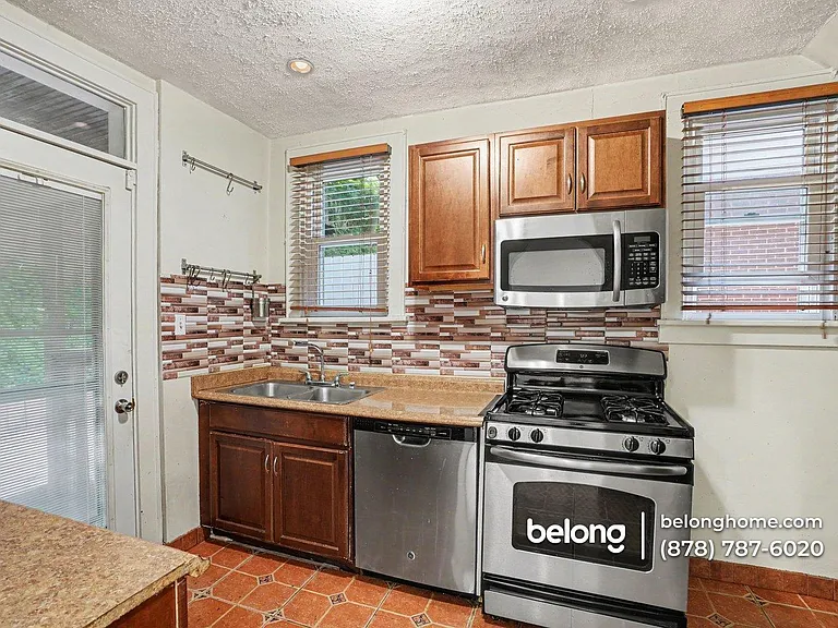 1662 McFarland Rd — Photo 12