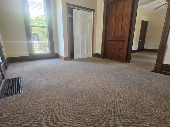 244 W Perry St, Tiffin, OH 44883