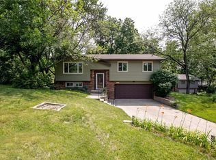 1511 NW 78th St, Clive, IA 50325