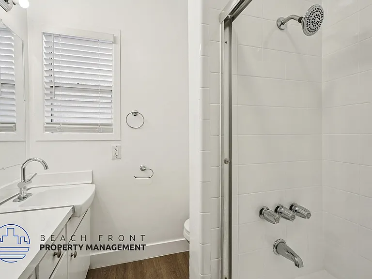 11626 Cedar Ave — Photo 26