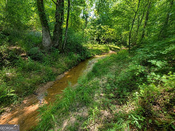 3rd image of Cochran Rd