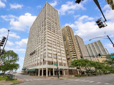 6171 N Sheridan Rd APT 2104, Chicago, IL, 60660