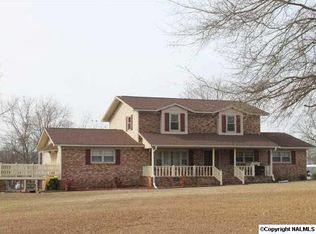 728 Brown Chapel Rd, Rainsville, AL 35986