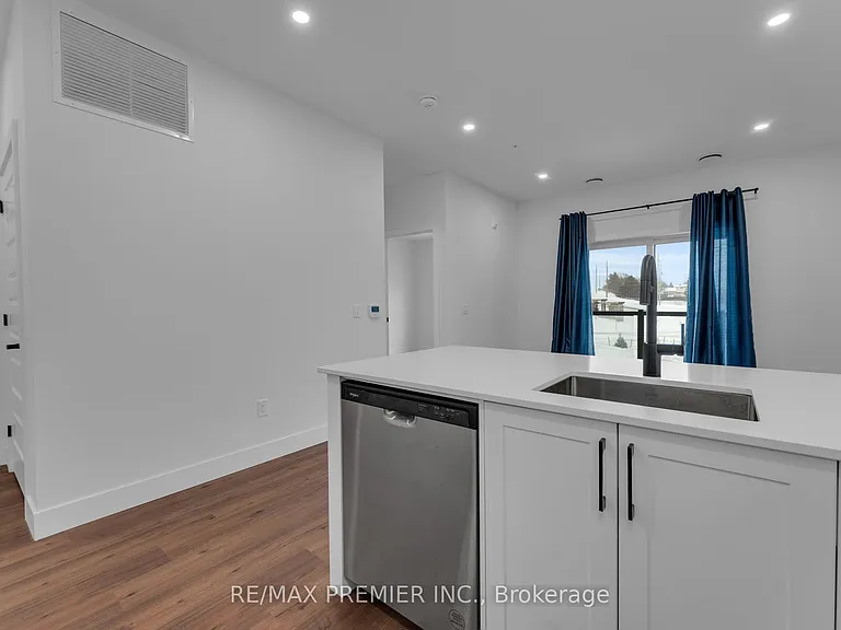 1000 Lackner Pl #215 — Photo 14