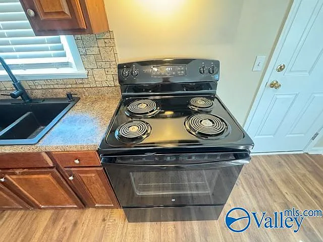 2849 Greenside Dr NW — Photo 12