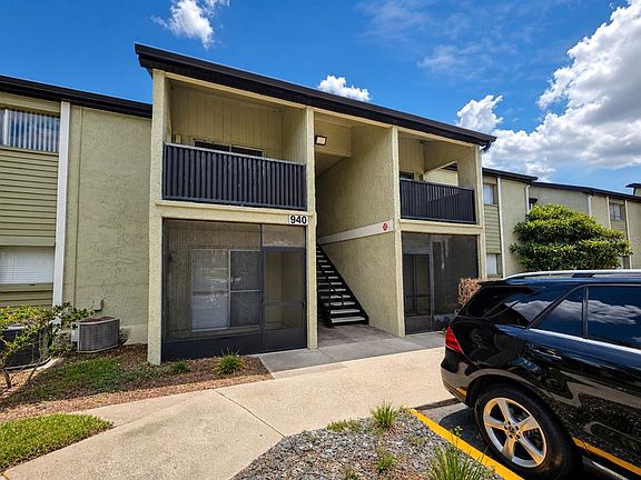 2nd image of 940 Lake Destiny Rd Unit G