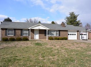 2708 Oakwood Dr, Bardstown, KY 40004