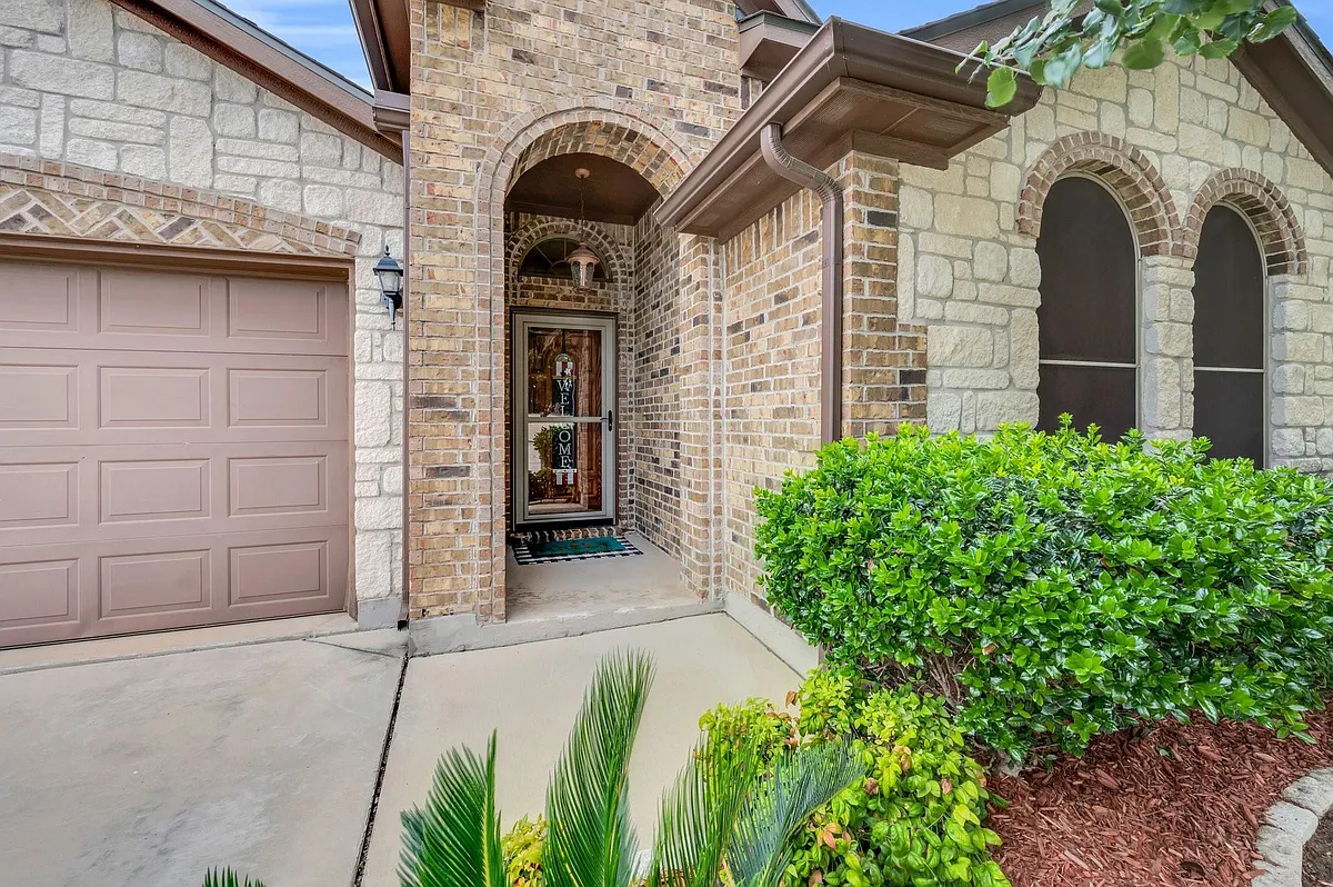 Building Photo - 6932 Big Wichita Dr