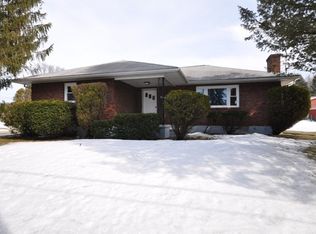 2408 Pine St, Whitehall, PA 18052