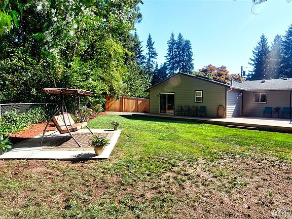 4th image of 10520 NE 133rd Pl