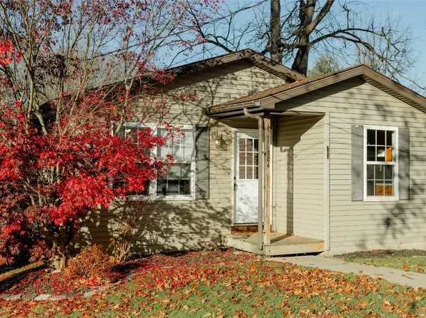 204 Cherry St, Edinboro, PA 16412
