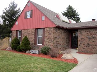 3830 Hobson Rd, Fort Wayne, IN 46815