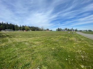 766 E Pole Rd, Lynden, WA 98264