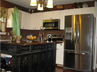 4227 Forest Plaza Dr, Hixson, TN 37343