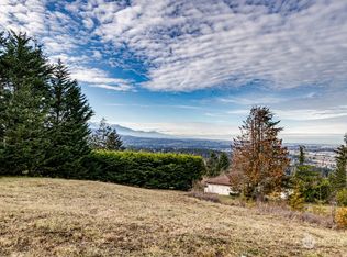 9999 Quails Roost Rd, Sequim, WA 98382