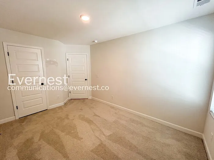 1741 Fenway Loop — Photo 12