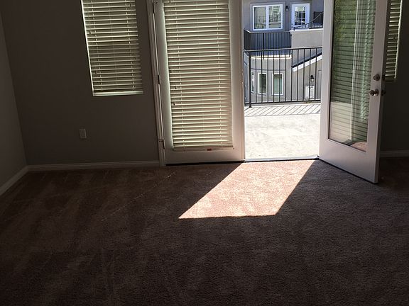 5th image of 18325 Alburtis Ave