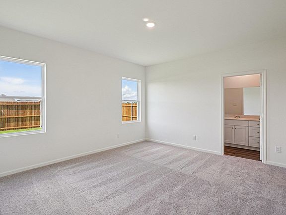 2nd image of 403 Pond Dr