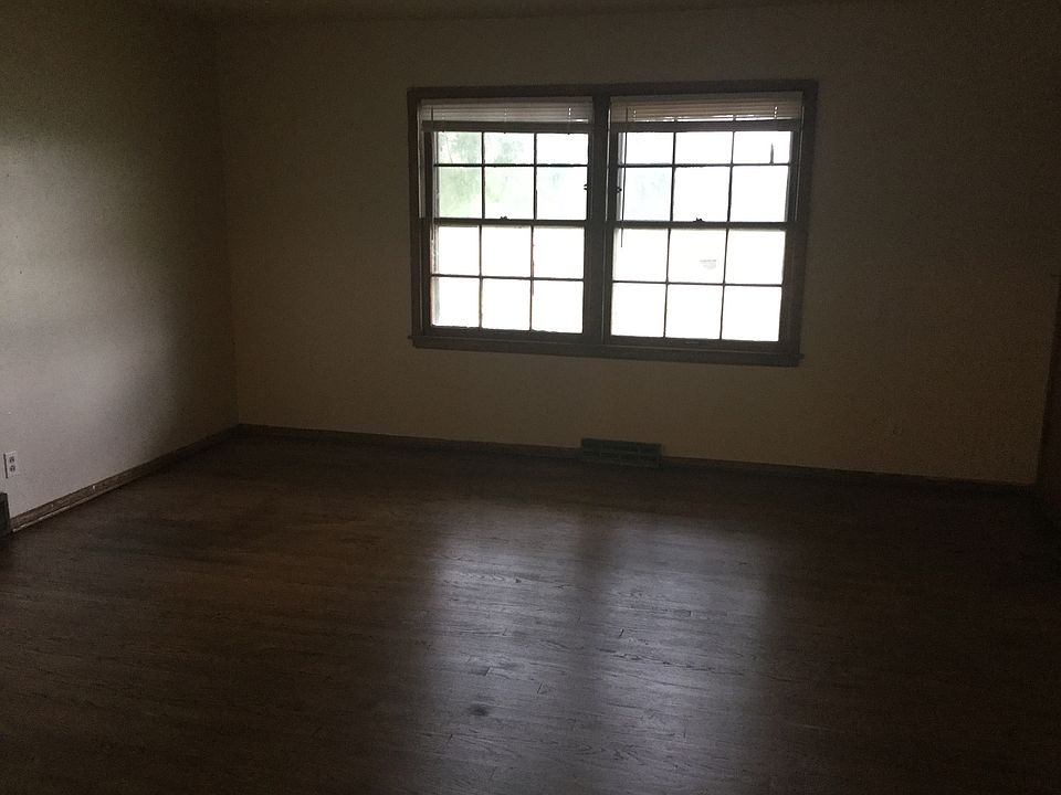 1st image of 8655 W Fond Du Lac Ave APT 2
