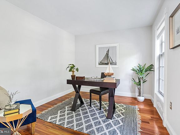 5th image of 11427 Meath Dr