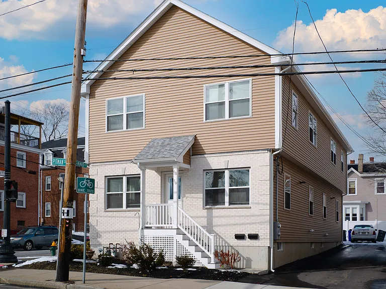 70 Pitman St — Photo 1