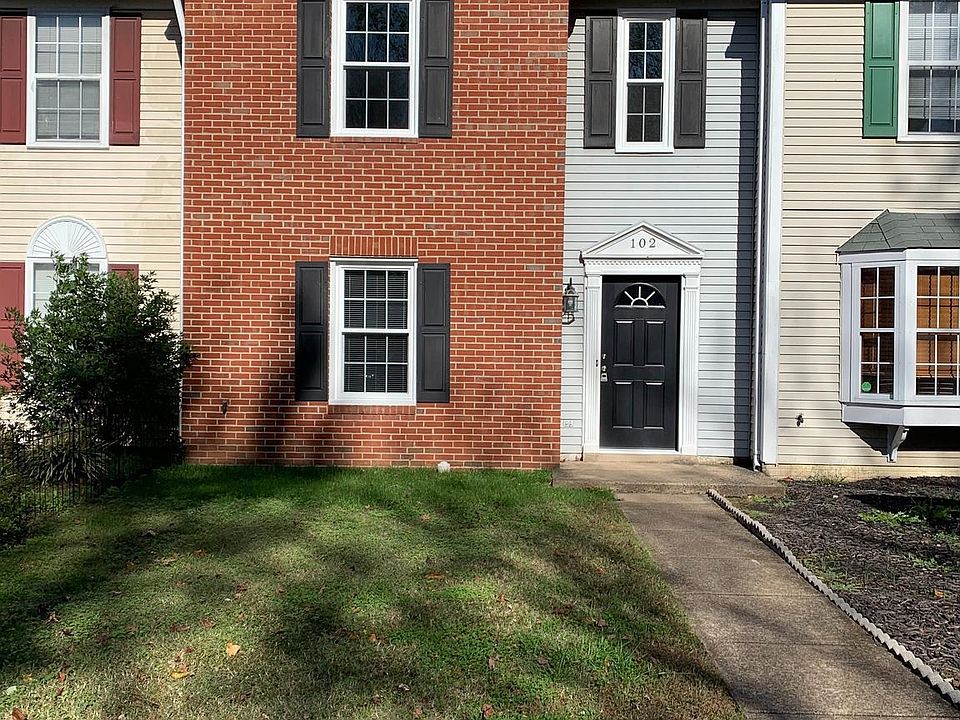 1st image of 102 Jefferson Ave