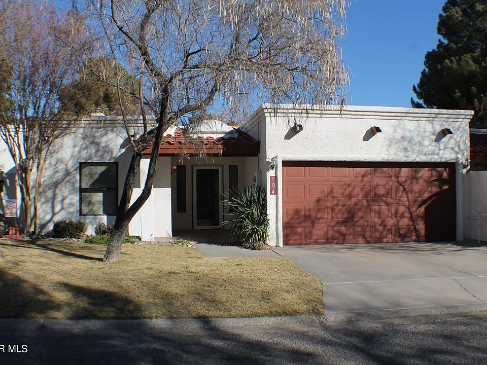 1st image of 104 Casas Bella Ln