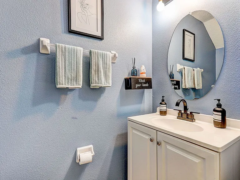 12910 Utopia Gardens Way — Photo 10