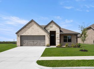 1912 Seminole Dr, Cleburne, TX 76033
