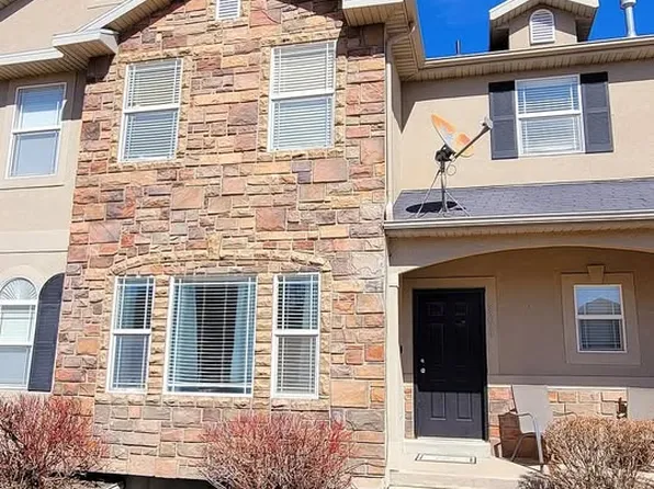 5209 W Dove Creek Ln, West Jordan, UT 84081