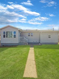 805 3rd St SW, Minot, ND, 58701