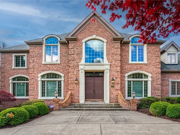 511 Jennifer Ln, Gibsonia, PA 15044