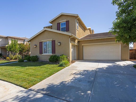2nd image of 32107 Clear Springs Dr