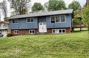 1st image of 929 Starling Ln