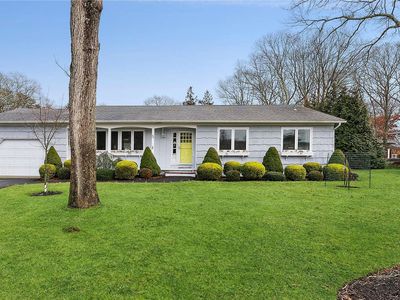 25 Landing Lane, East Quogue, NY, 11942