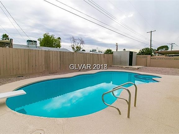 3rd image of 4755 Dennis Way #0